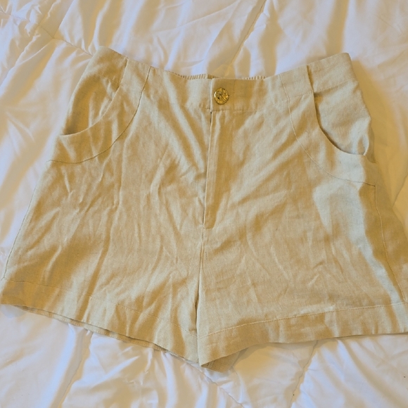 House of Harlow 1960 High Waist Tan Shorts - Picture 1 of 3